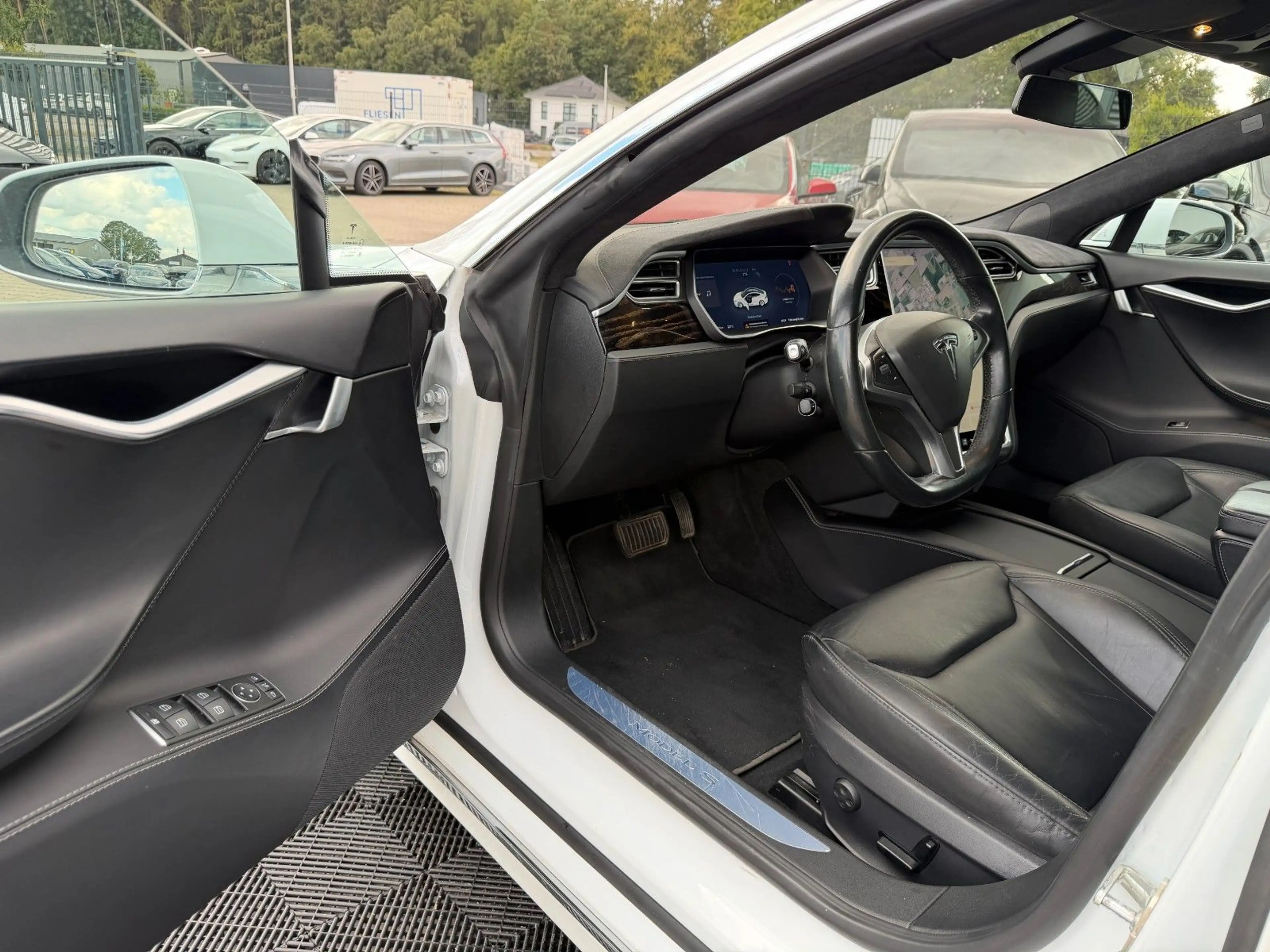 Tesla Model S MODEL S75 | FREE SUPERCHARGER SC01 | CCS | MCU2 — photo 11