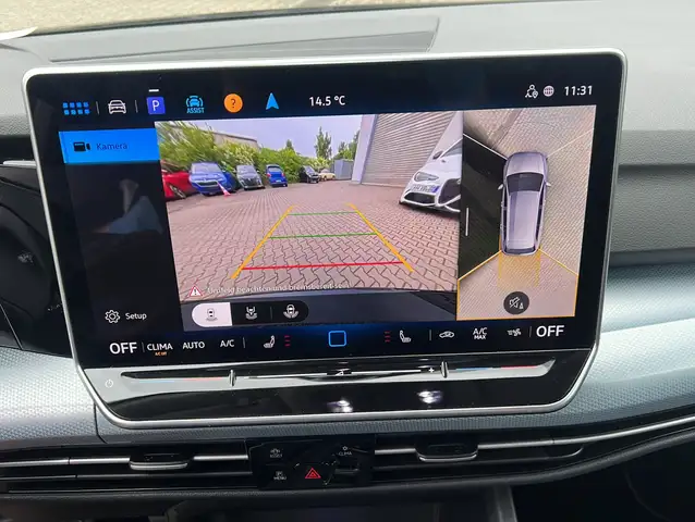 Volkswagen Golf view 7
