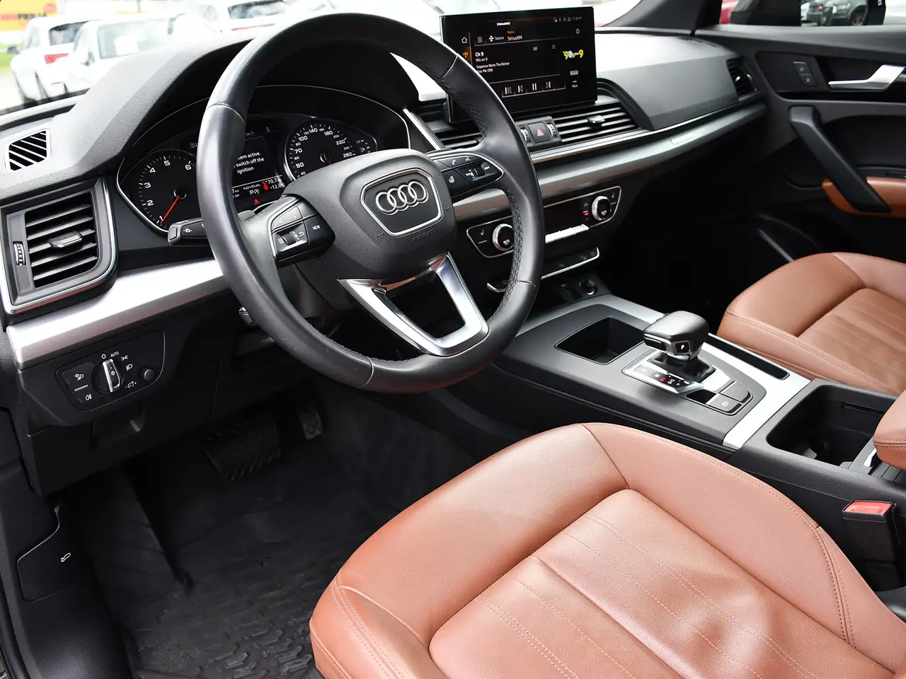 Audi Q5 снимка Audi Q5