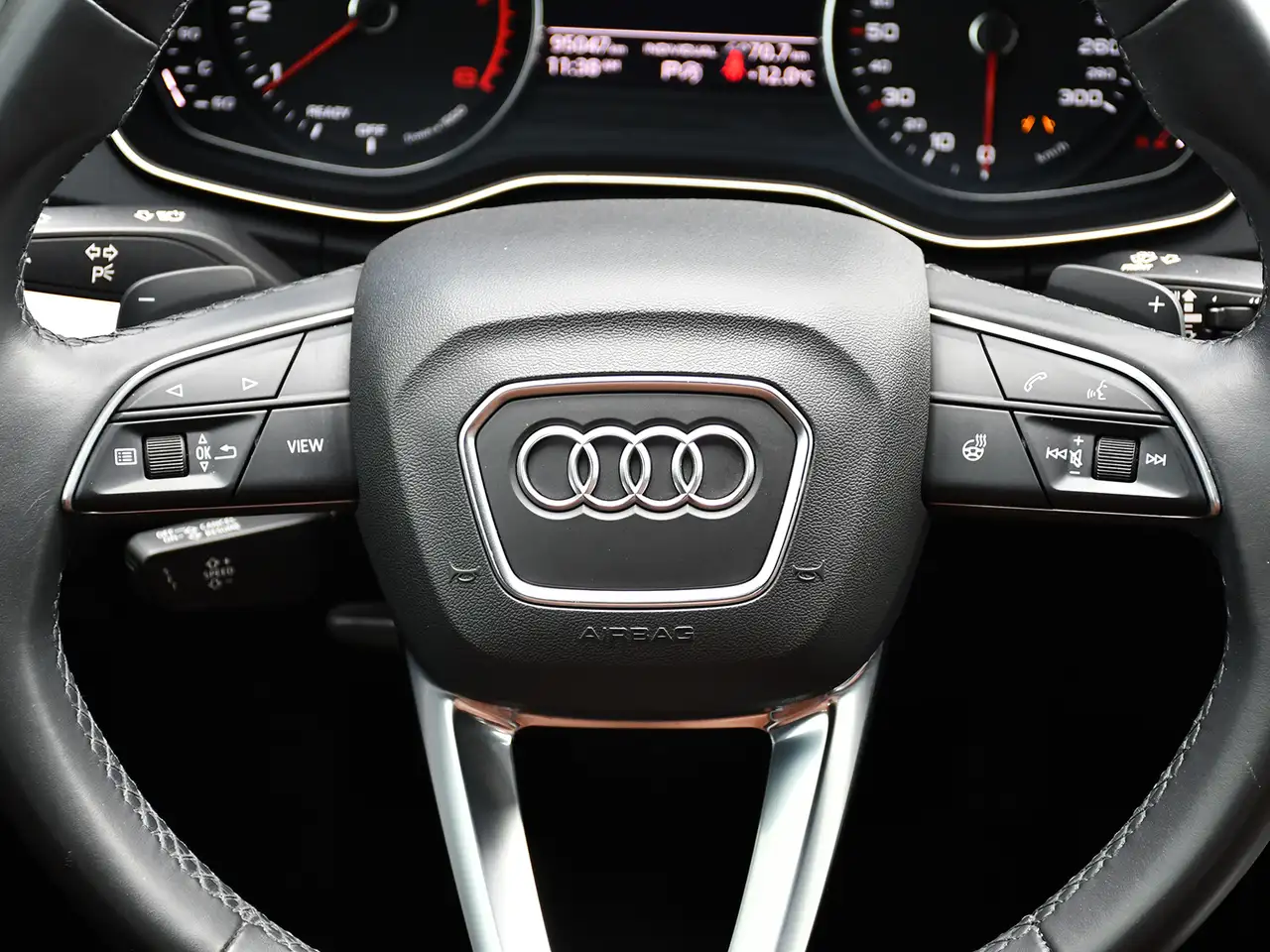 Audi Q5 снимка Audi Q5