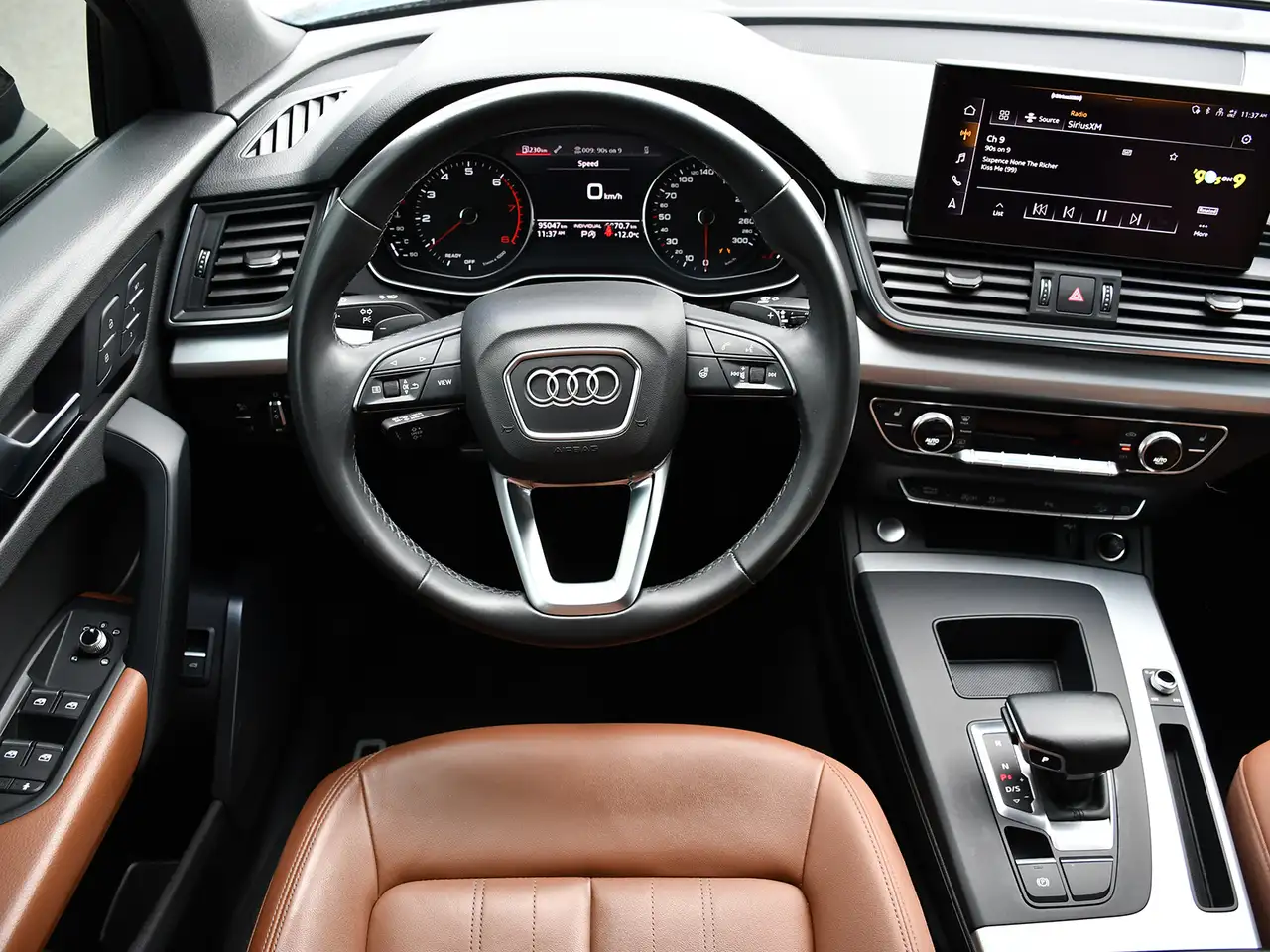 Audi Q5 снимка Audi Q5