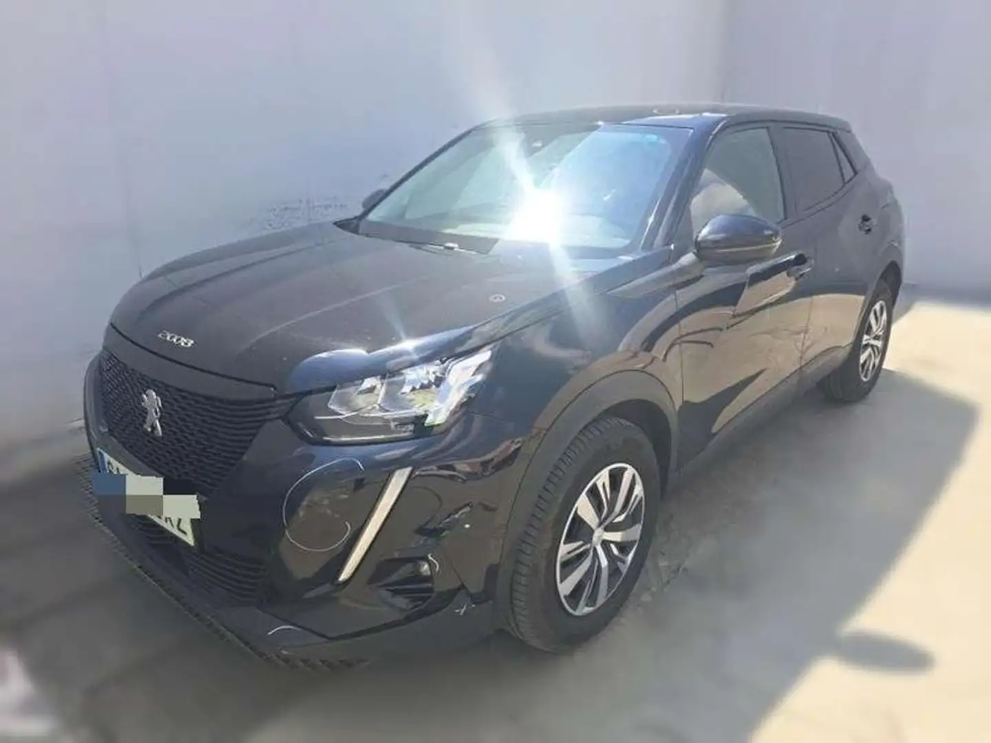 Peugeot 2008 Active BlueHDI 81kW (110CV) Negro - 1