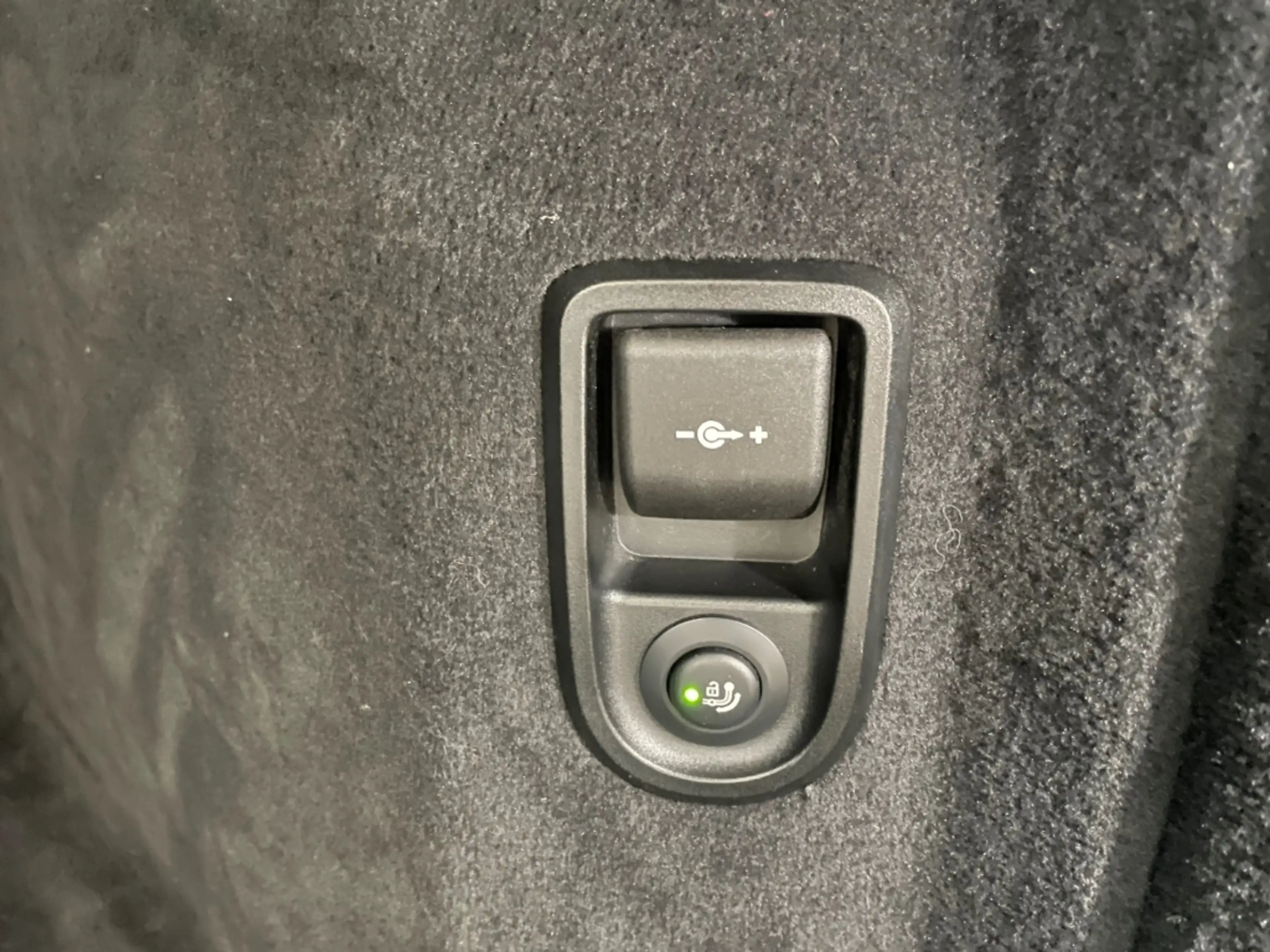 BMW 520 d xDrive Touring M Sport AHK ACC RFK Driv.Ass — photo 7