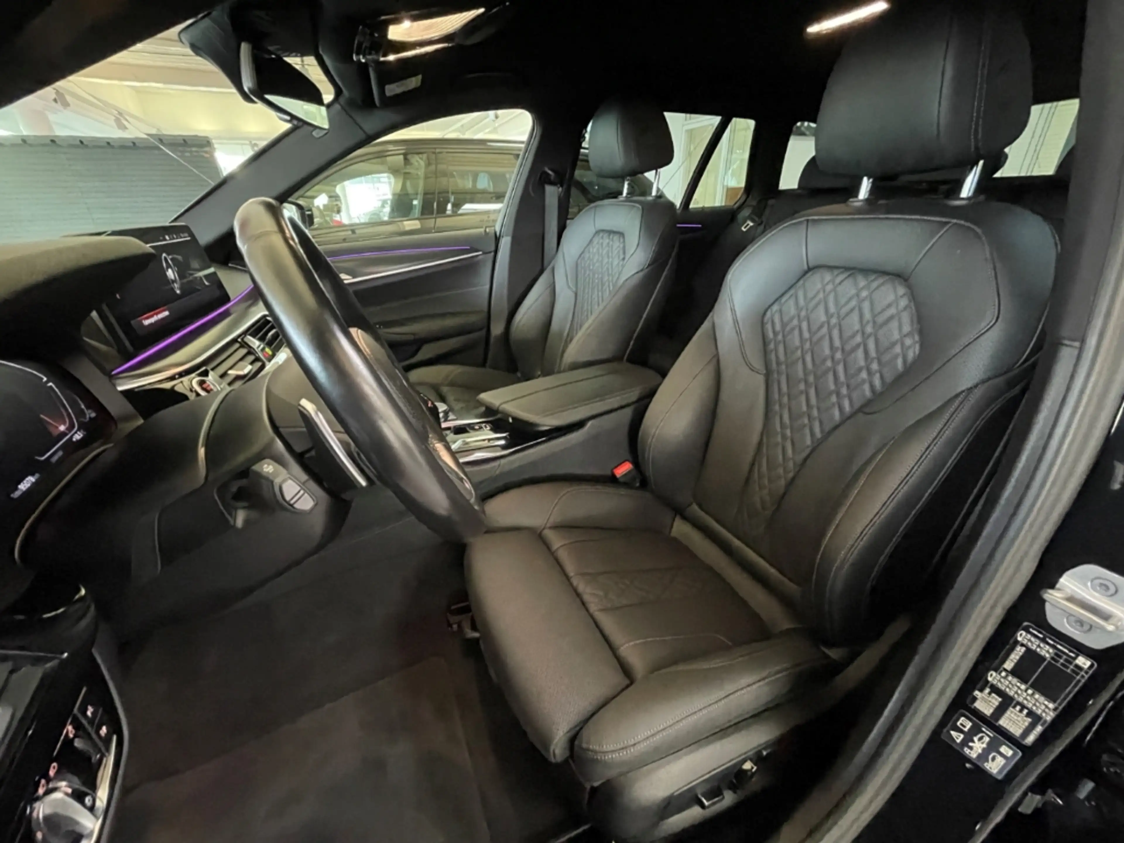 BMW 520 d xDrive Touring M Sport AHK ACC RFK Driv.Ass — photo 13