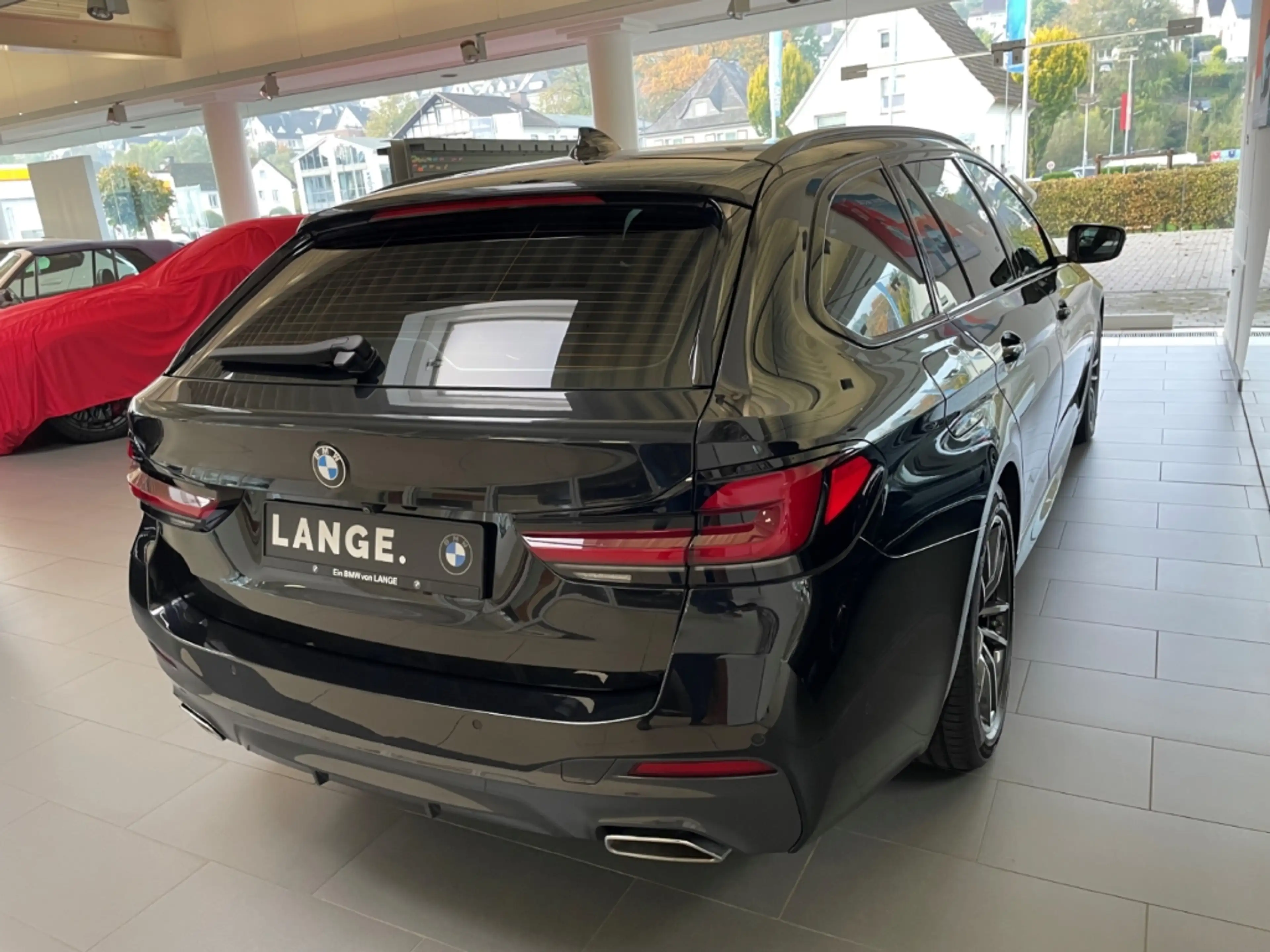 BMW 520 d xDrive Touring M Sport AHK ACC RFK Driv.Ass — photo 5