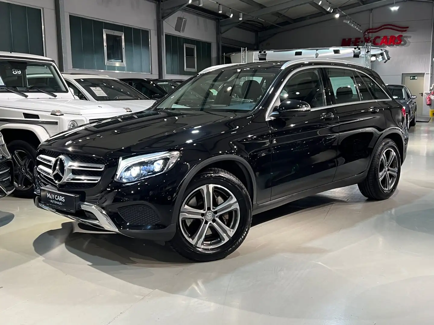 Mercedes-Benz GLC 220 d 4Matic*Navi*360 Kamera*AHK*1 Hand* Schwarz - 2