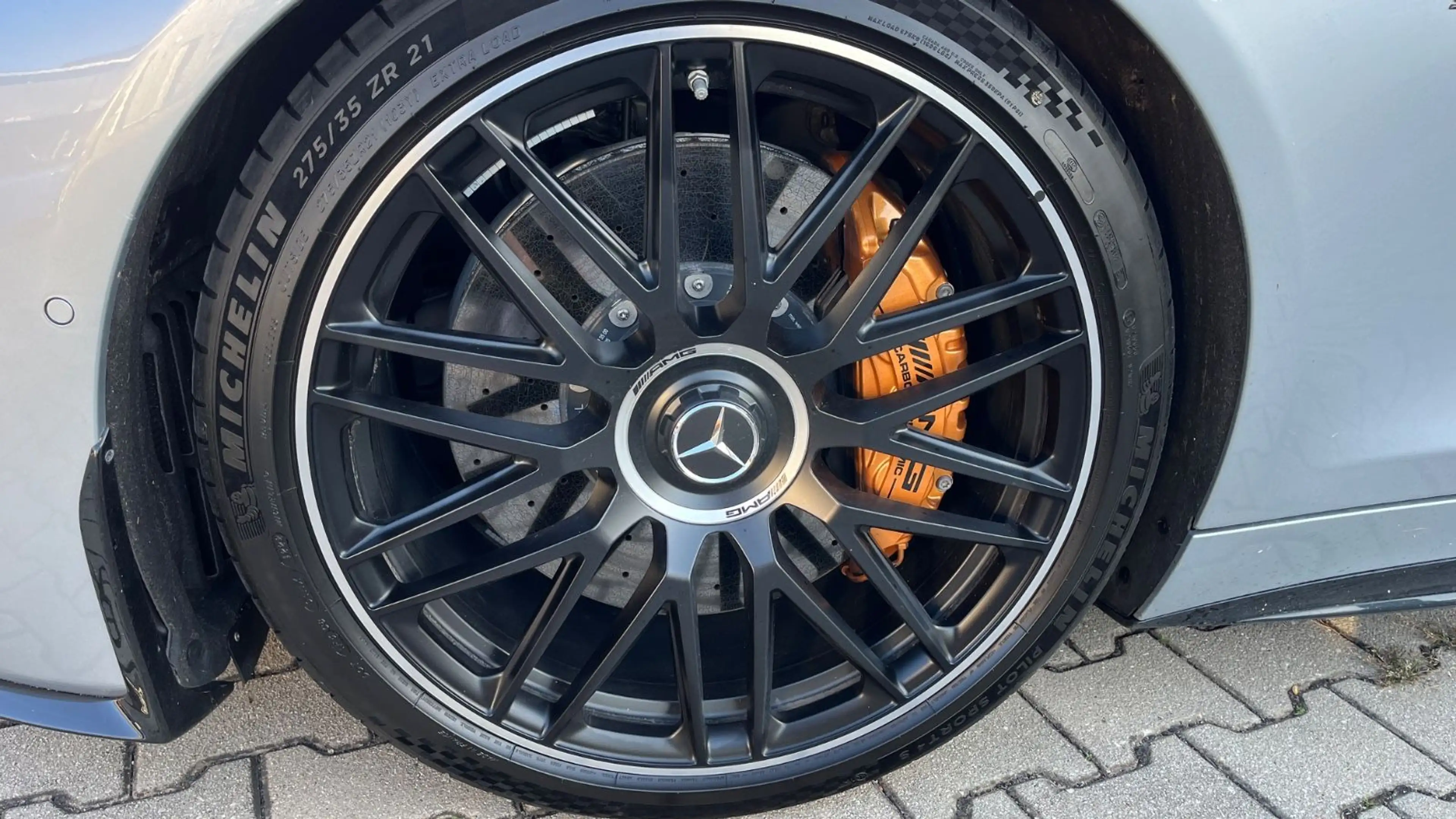 Mercedes-Benz SLR SL  AMG SL 63 4M*HUD*21ZOLL*Keramik*Burmeste — photo 6