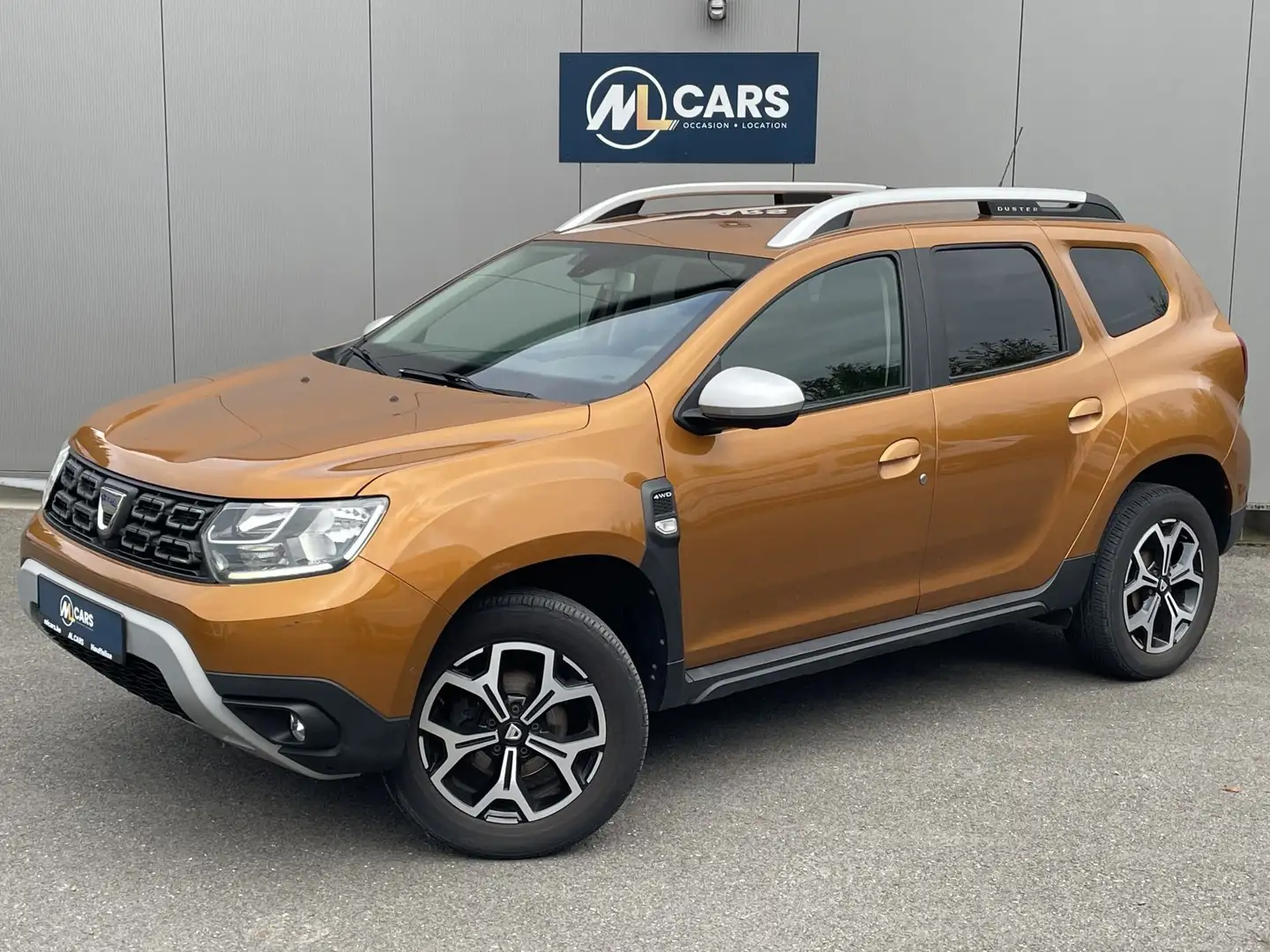 Dacia Duster 1.6 SCE PRESTIGE 4X4 Orange - 1