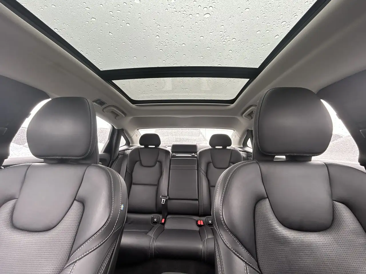Volvo S90 снимка Volvo S90
