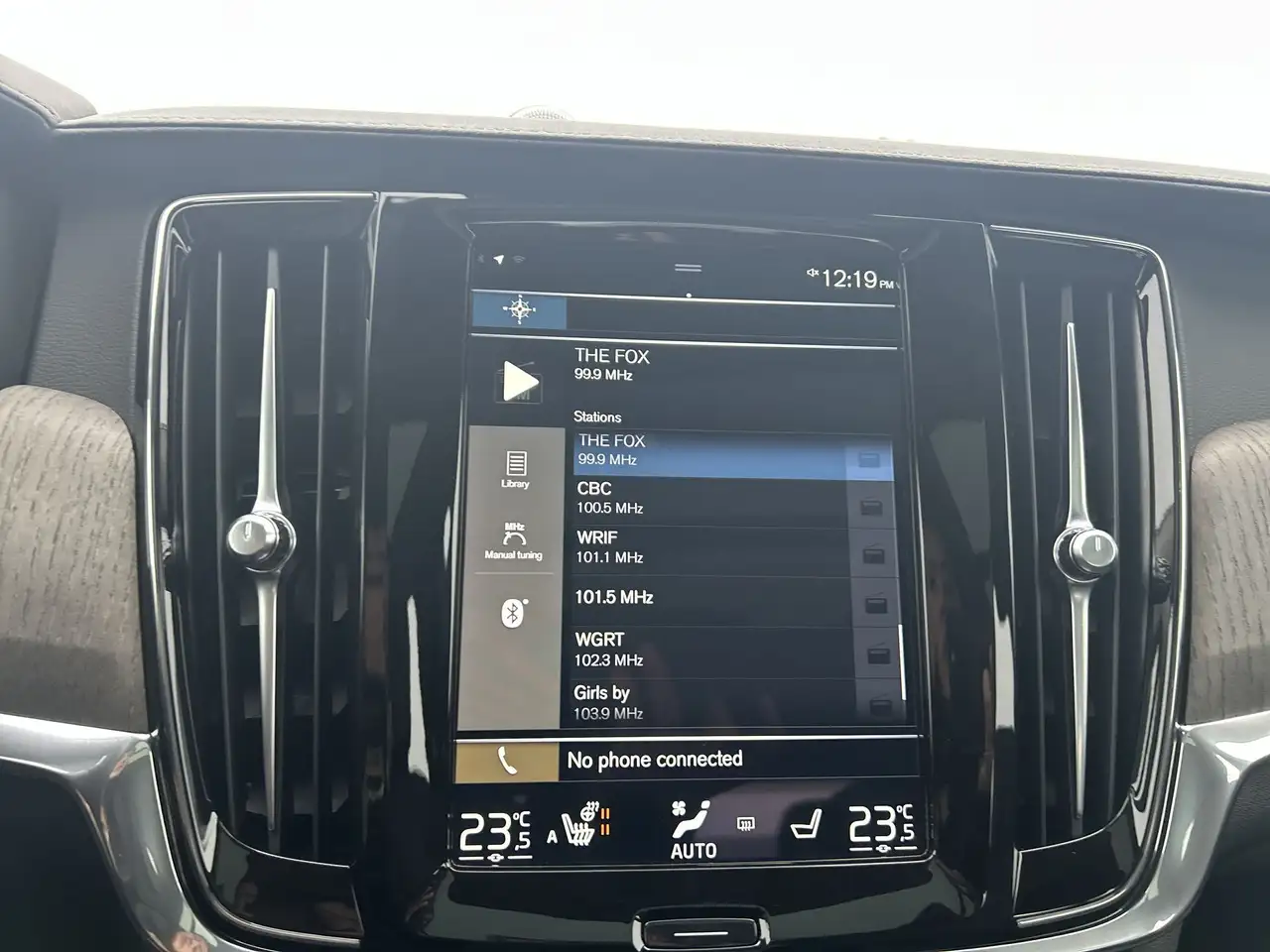 Volvo S90 снимка Volvo S90