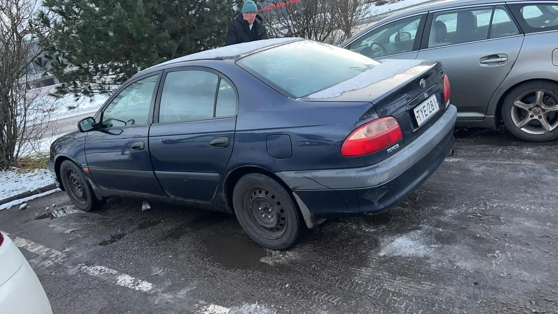 Toyota Avensis 1.6i VVT-i 16v L. Terra@Fleet (Fleet) - 1