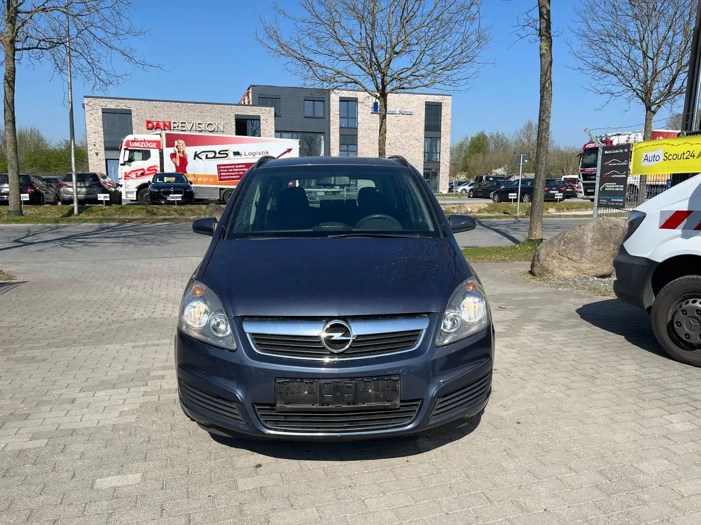Opel Zafira 1.9 CDTI B Edition 7-Sitze Tempomat Klima Grau - 2