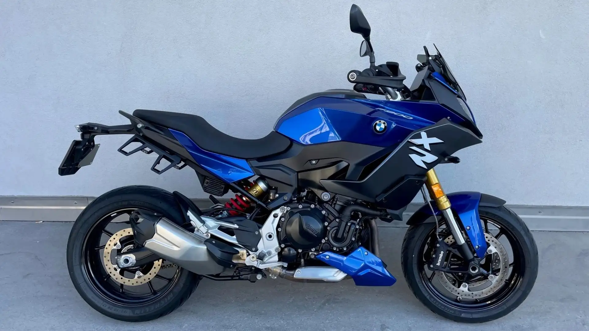 BMW F 900 XR Racing blue metallic 2 Bleu - 1
