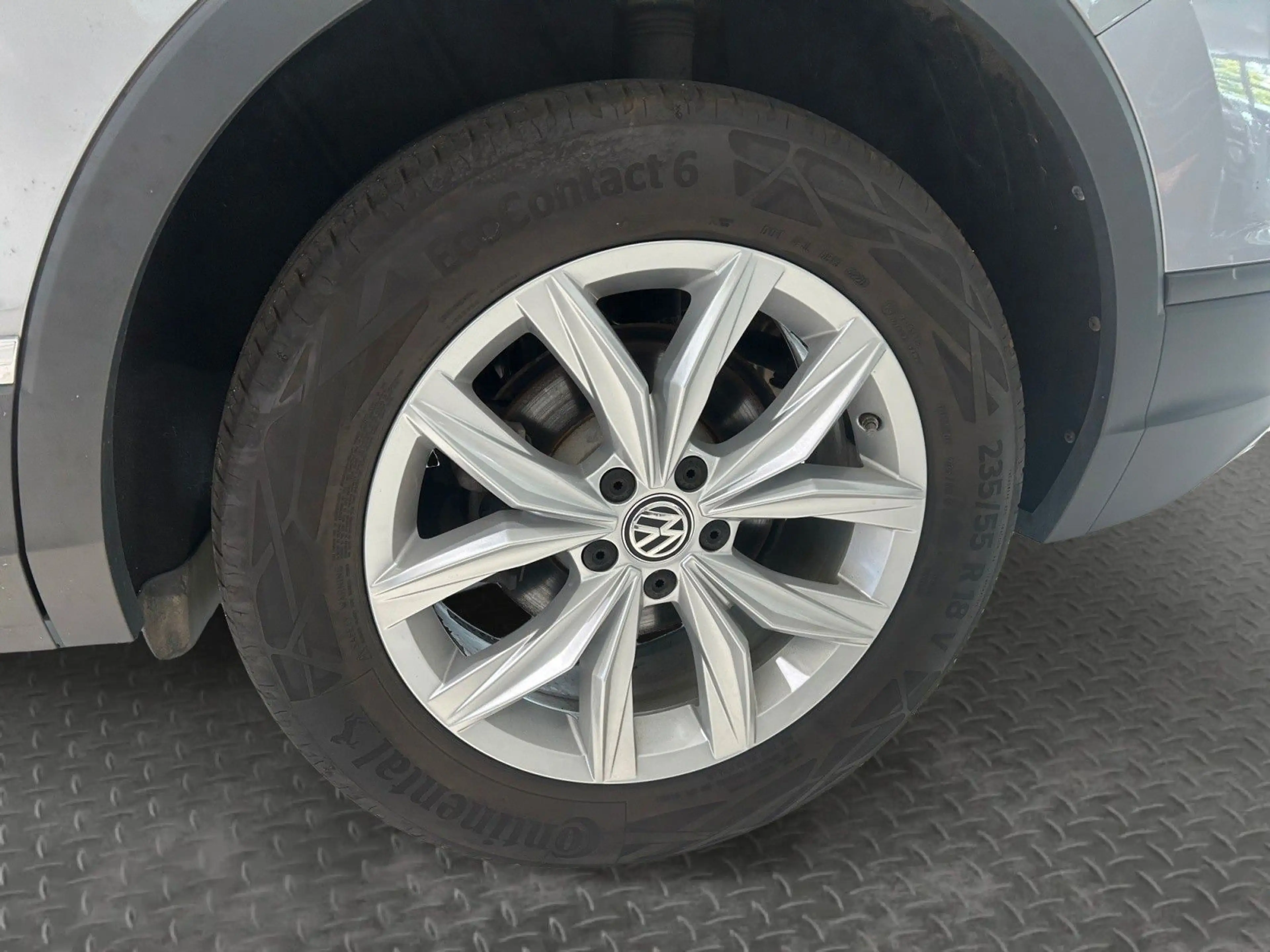 Volkswagen Tiguan Allspace Com. DSG 4M SITZ ACC — photo 15