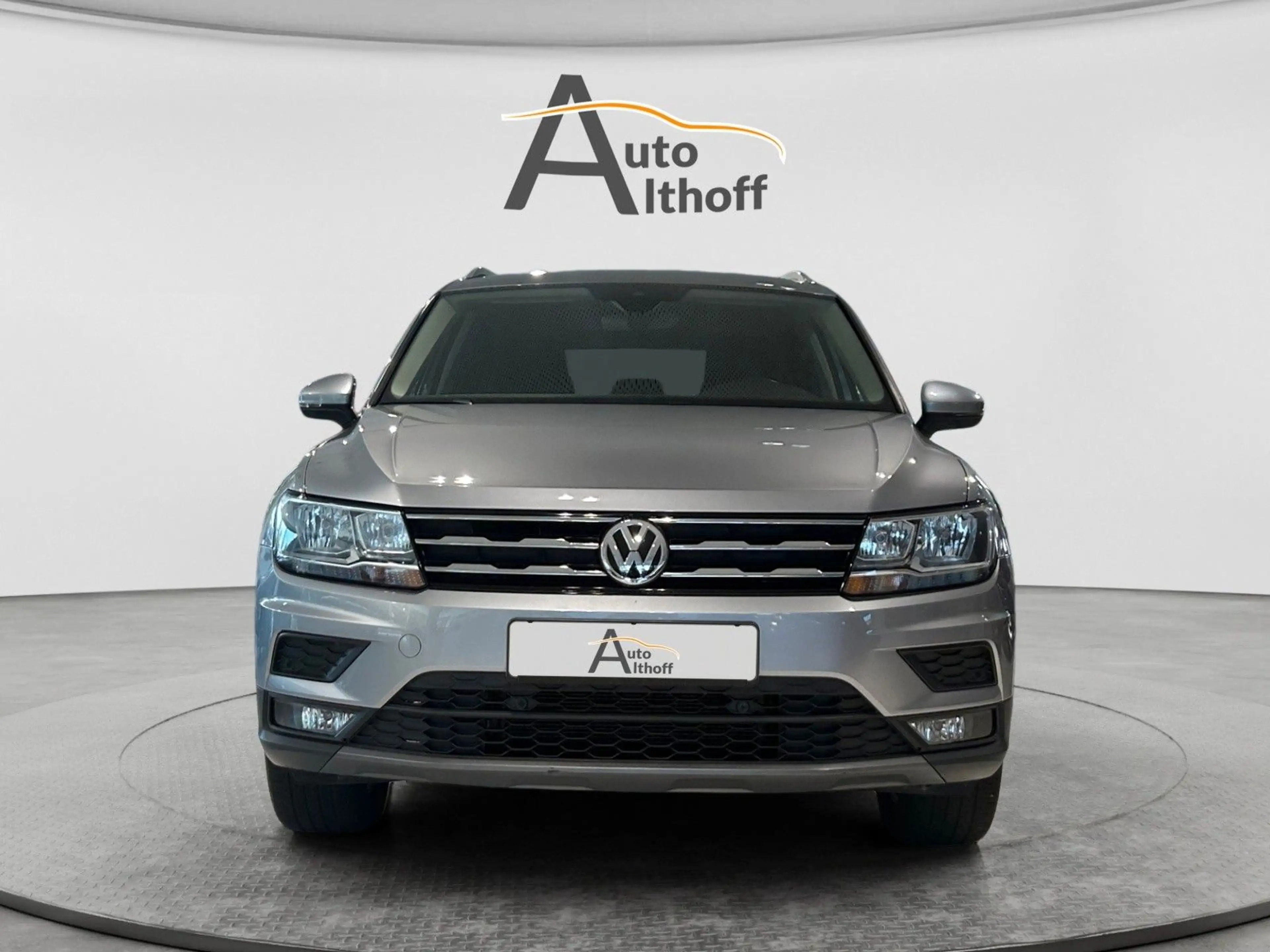 Volkswagen Tiguan Allspace Com. DSG 4M SITZ ACC — photo 2