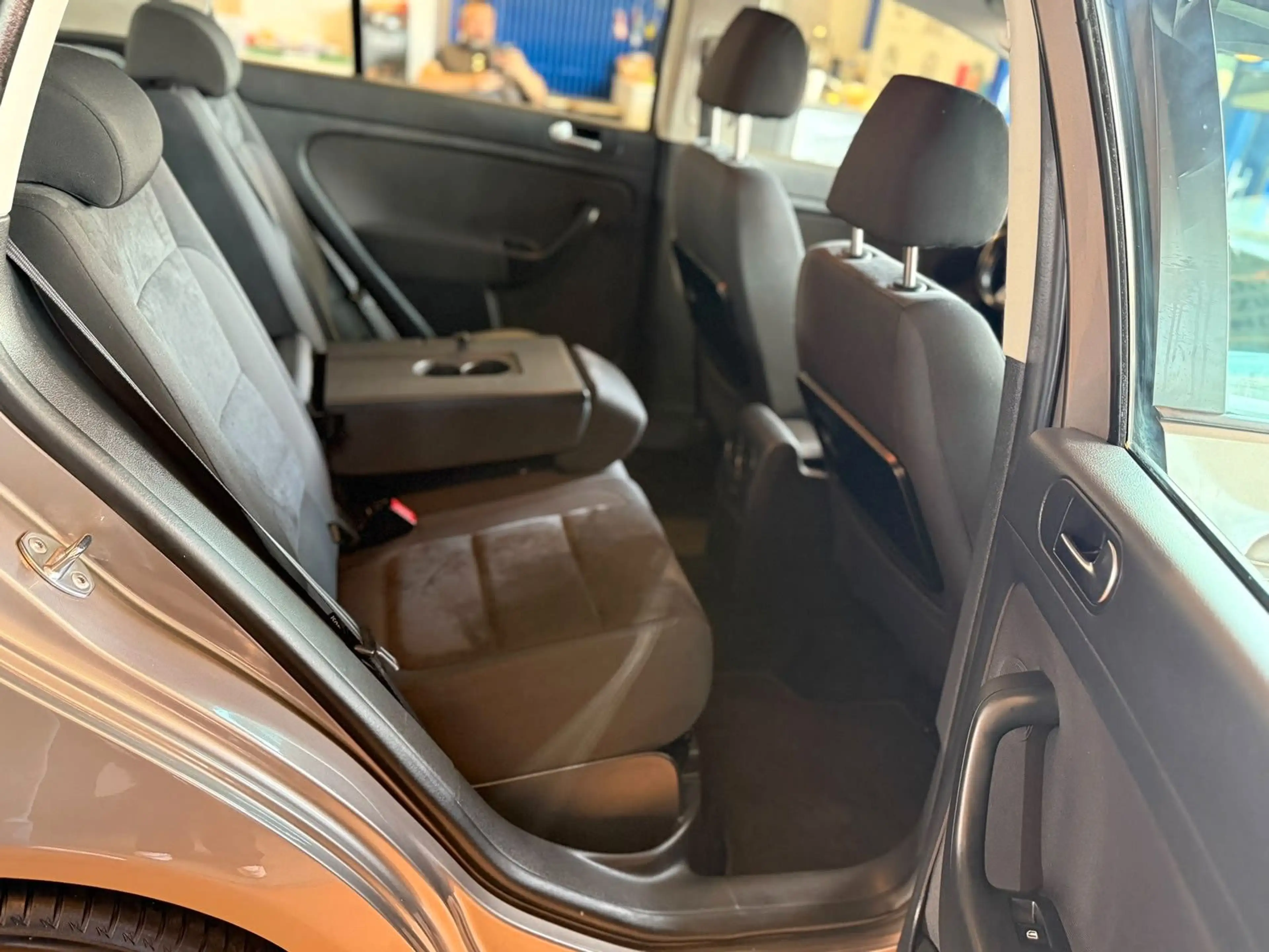 Volkswagen Golf Plus VI HighlineAutomatik / SHZ / Klimaauto — photo 12