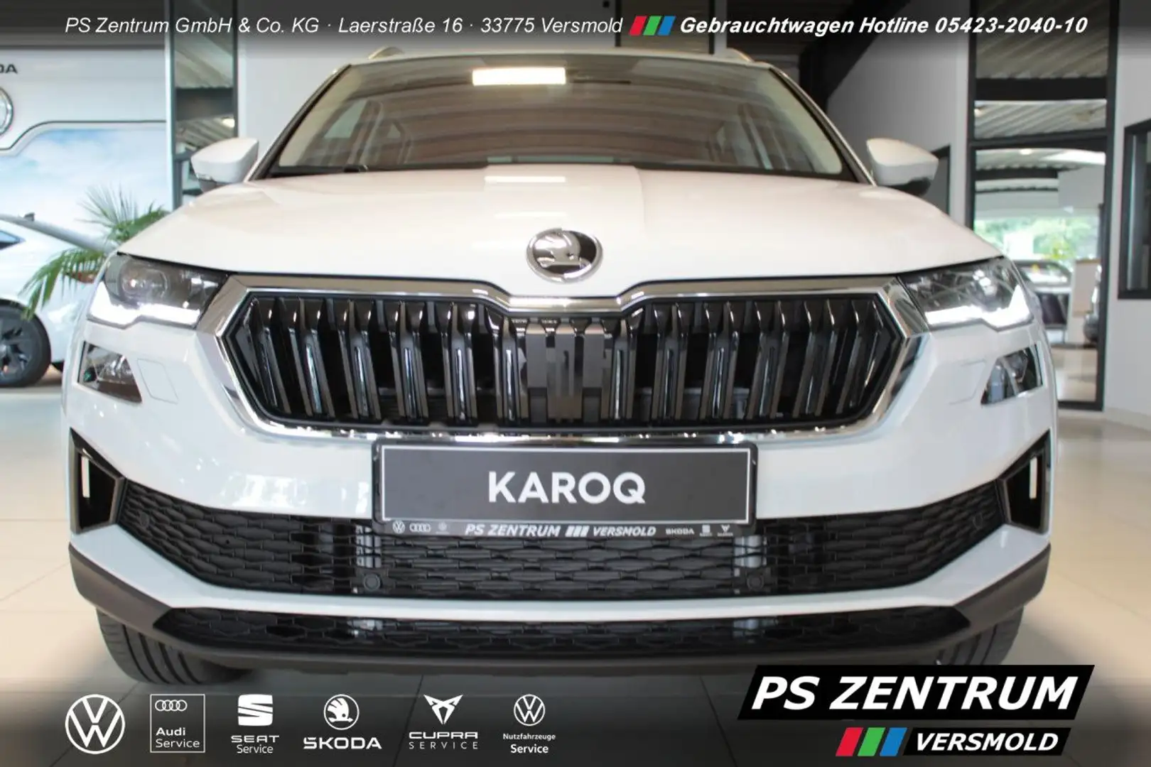 Skoda Karoq 1.5 TSI DSG Tour AHK MATRIX NAVI ACC WINTER Weiß - 2