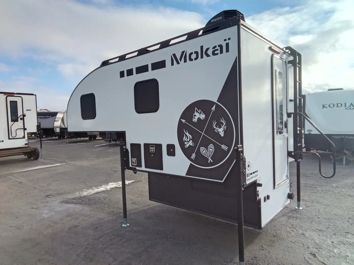 2027 BBI Mokai Aventure Truck Camper for sale by Caravane Rimouski ...