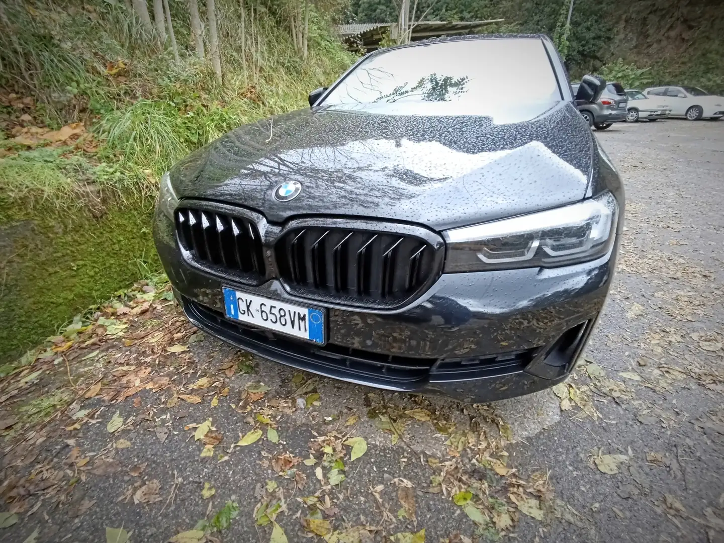 BMW 520 520d mhev 48V Luxury auto Nero - 1