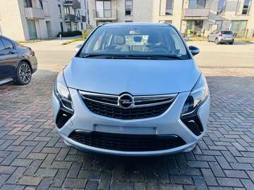 1.6 SIDI Turbo Aut. Edition