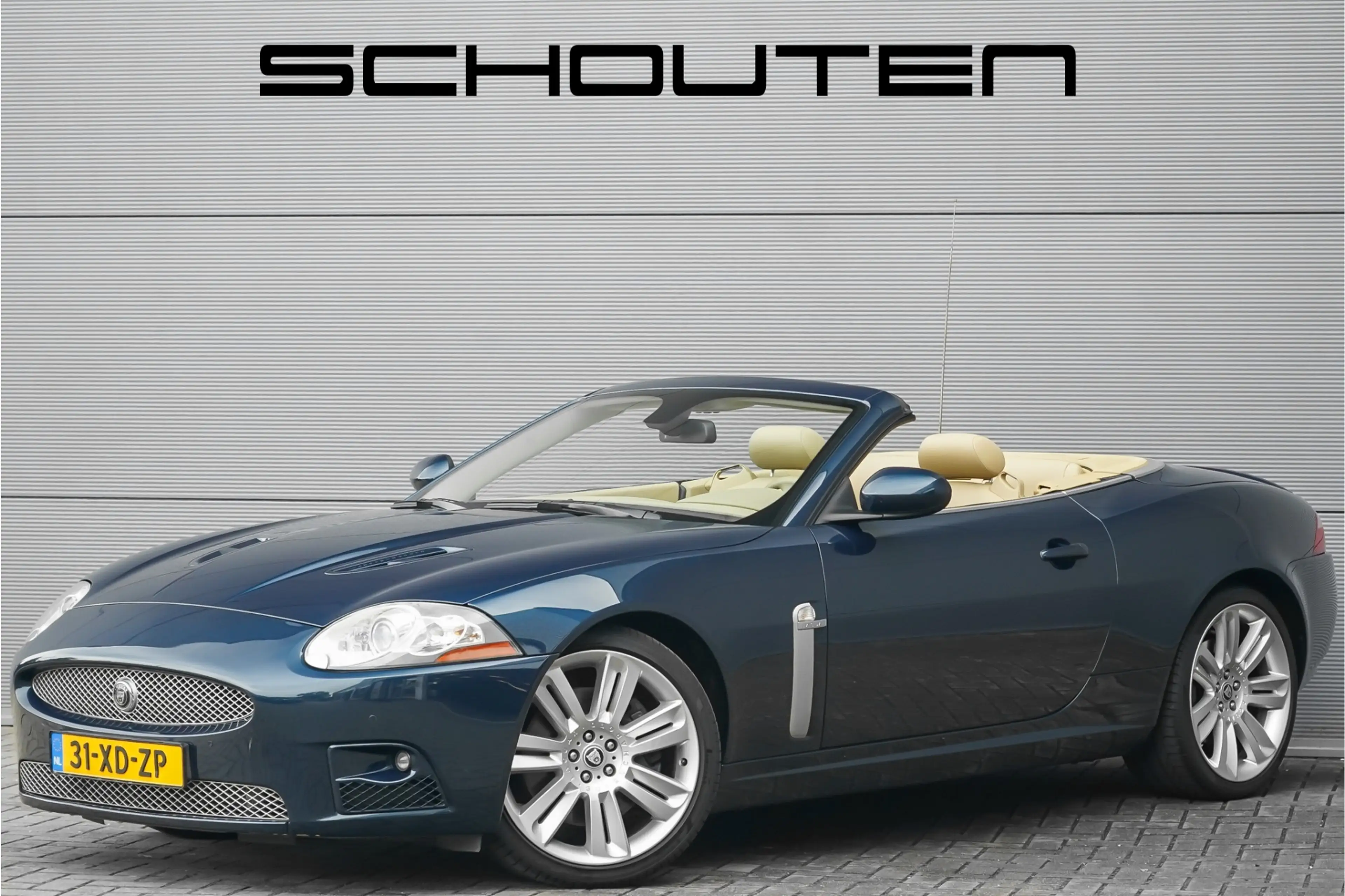 Jaguar XKR 4.2 V8 Convertible 417PK Indigo Blue NL Auto