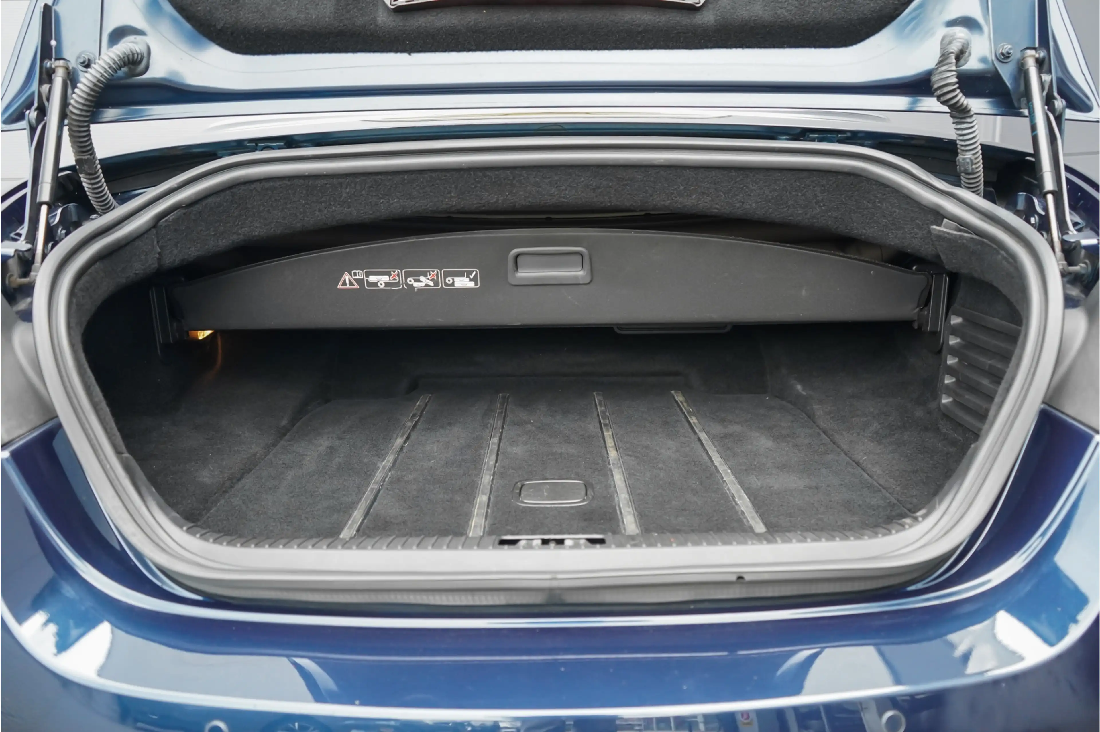 Jaguar XKR 4.2 V8 Convertible 417PK Indigo Blue NL Auto — photo 7