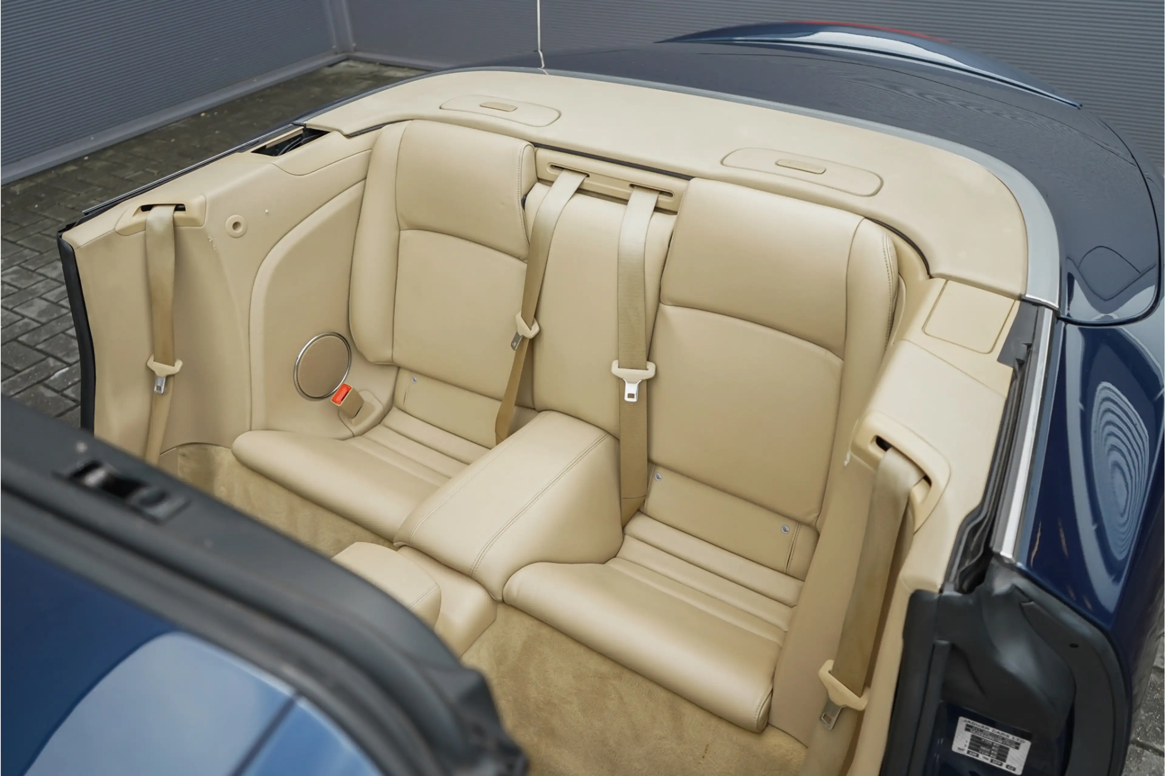 Jaguar XKR 4.2 V8 Convertible 417PK Indigo Blue NL Auto — photo 6