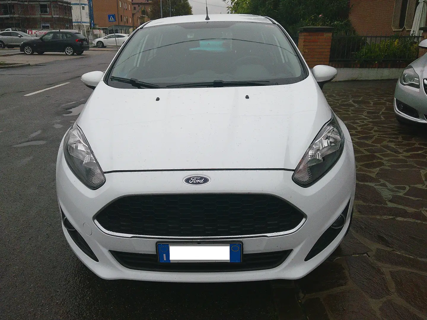 Ford Fiesta 5p 1.5 tdci Plus 75cv E6 solo 54.000 km Bianco - 2