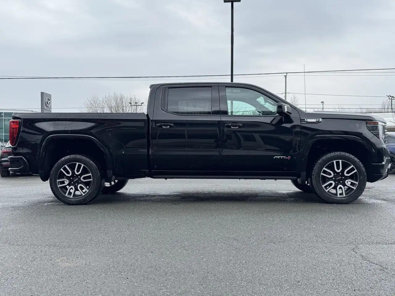 GMC Sierra 1500 photo GMC Sierra 1500