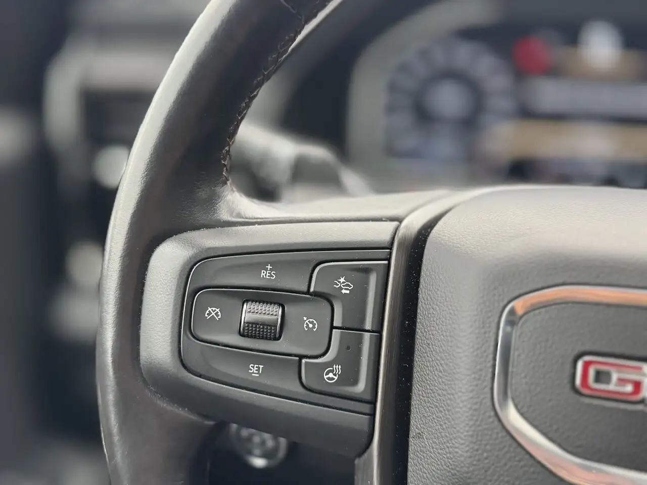 GMC Sierra 1500 photo GMC Sierra 1500
