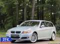 BMW 330 3-serie Touring 330i LCI / High Executive / Faceli Blau - thumbnail 1