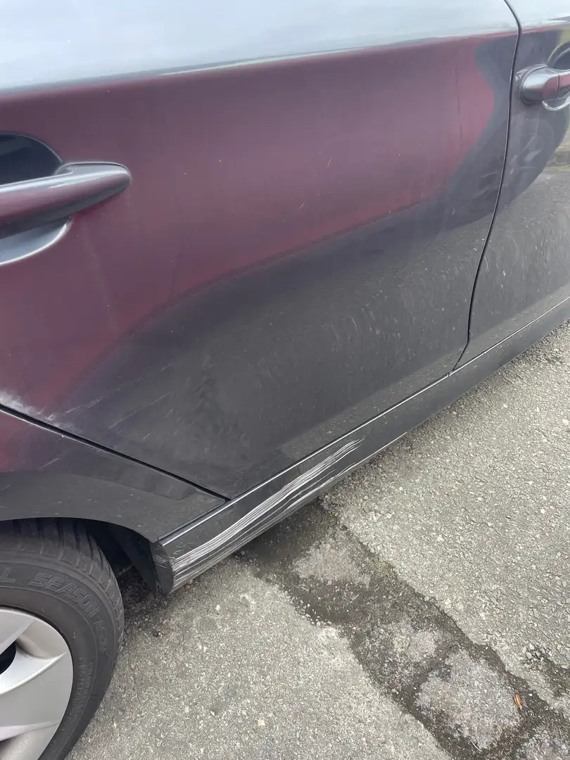 BMW 118 118d DPF Grau - 1