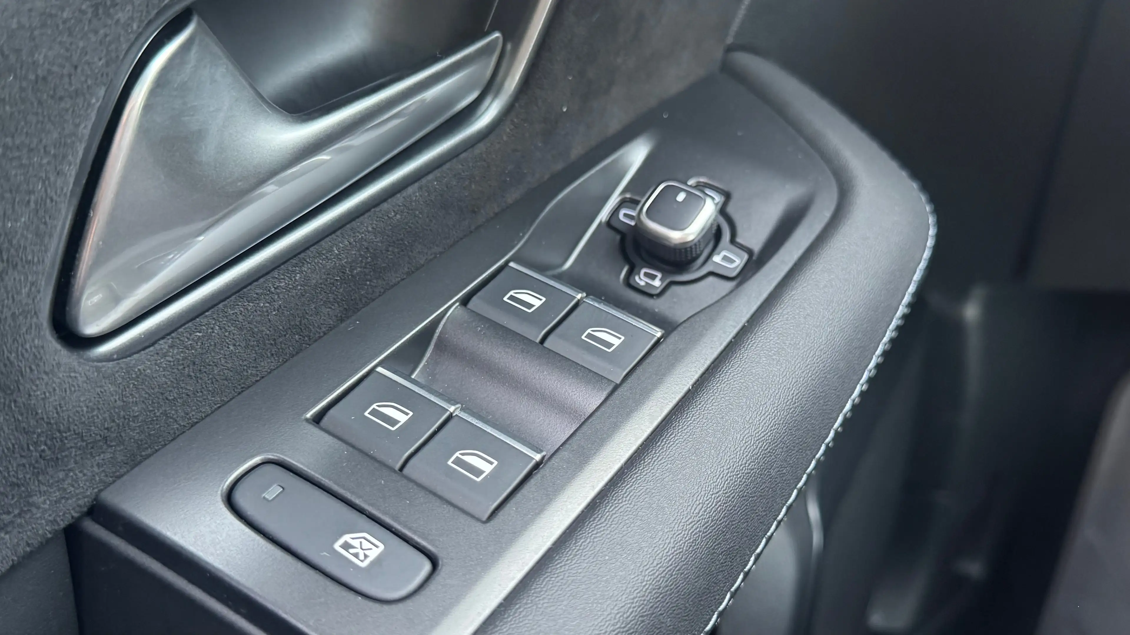 Opel Grandland 1.6 TURBO PLUG-IN HYBRID 195PK ULTIMATE GS AUTOMAA — photo 27