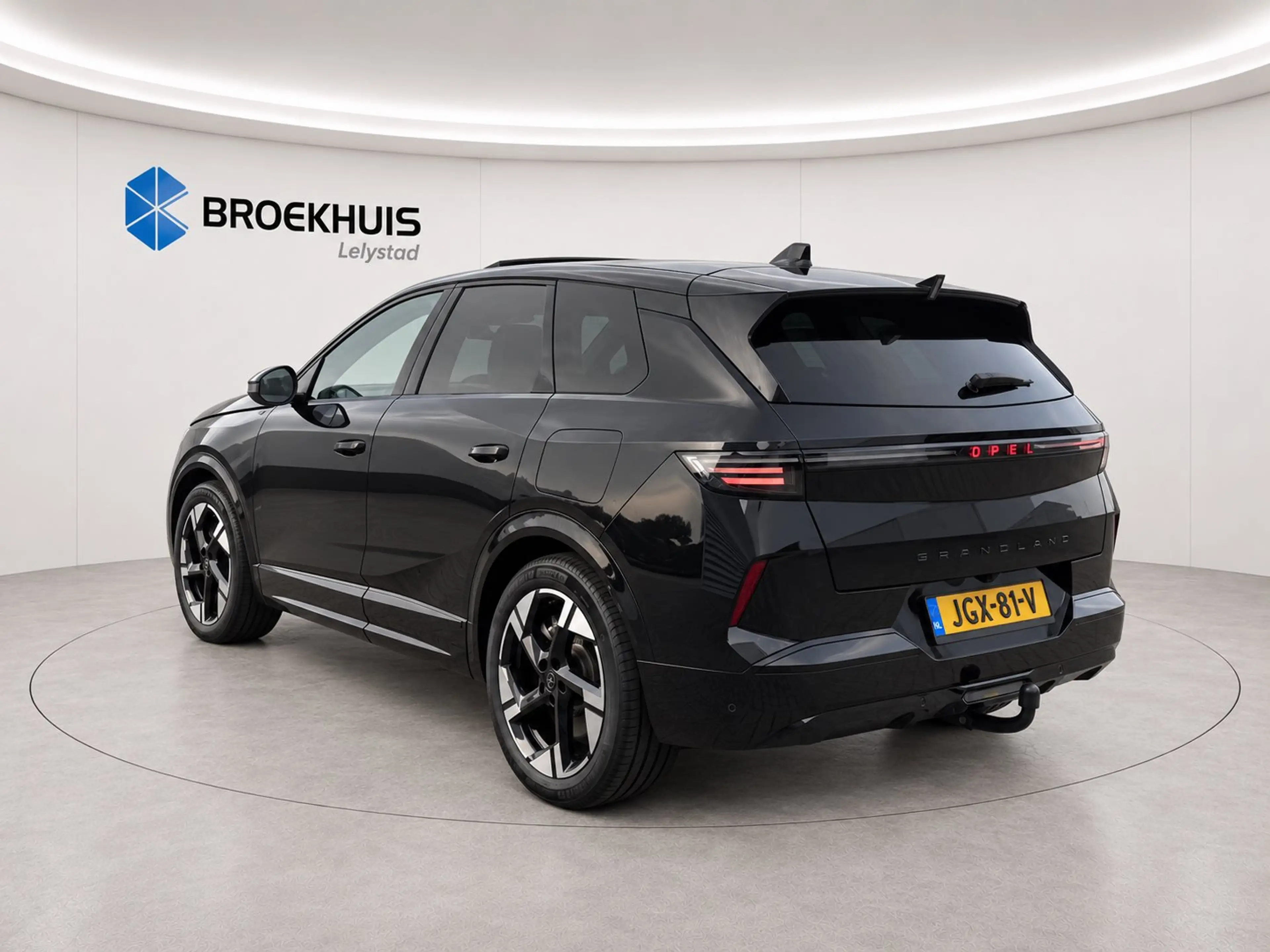 Opel Grandland 1.6 TURBO PLUG-IN HYBRID 195PK ULTIMATE GS AUTOMAA — photo 8