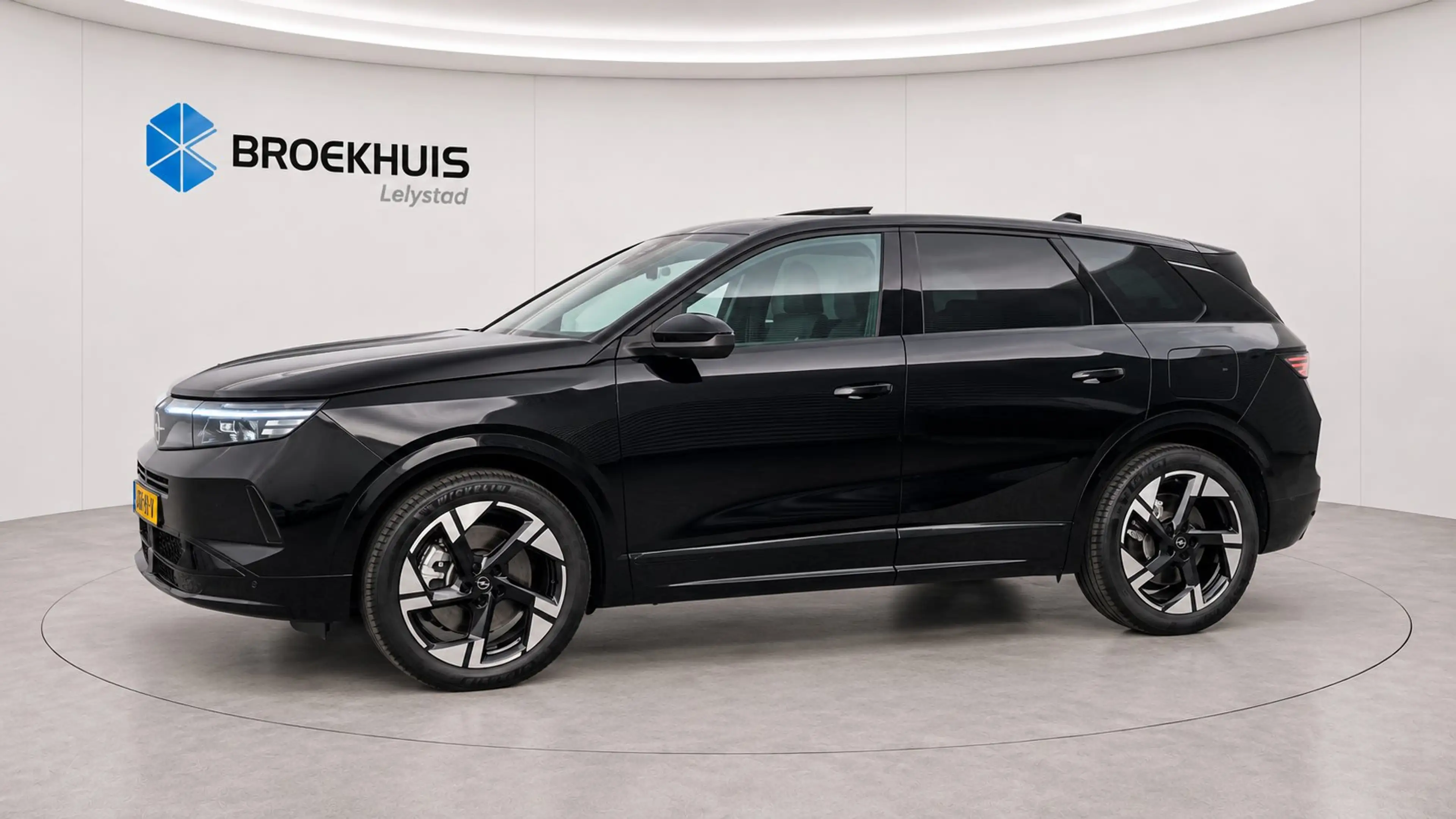 Opel Grandland 1.6 TURBO PLUG-IN HYBRID 195PK ULTIMATE GS AUTOMAA — photo 7