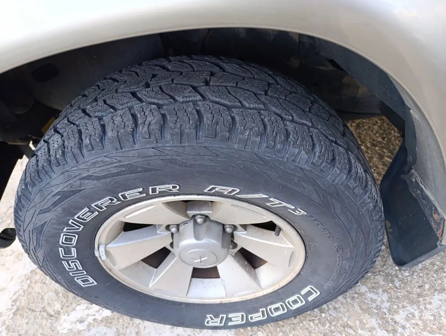 Mitsubishi Pajero Sport Wagon 2.5 tdi Instyle 115cv - 2