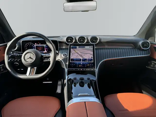 Mercedes-Benz GLC view 7