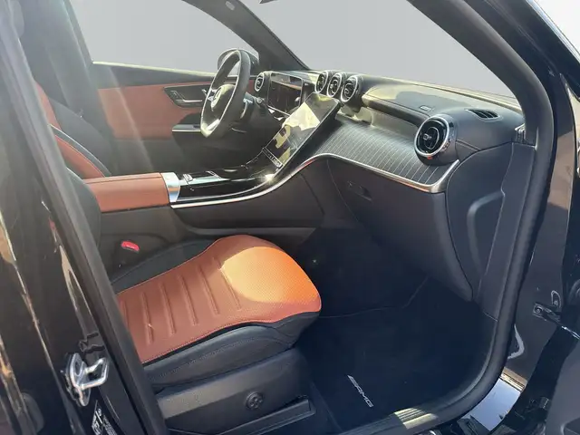 Mercedes-Benz GLC view 9