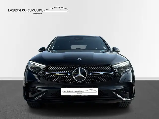 Mercedes-Benz GLC view 2