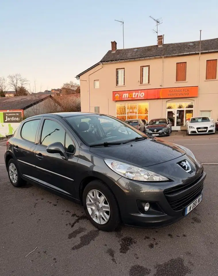 Peugeot 207 1.4 HDI 70 cv