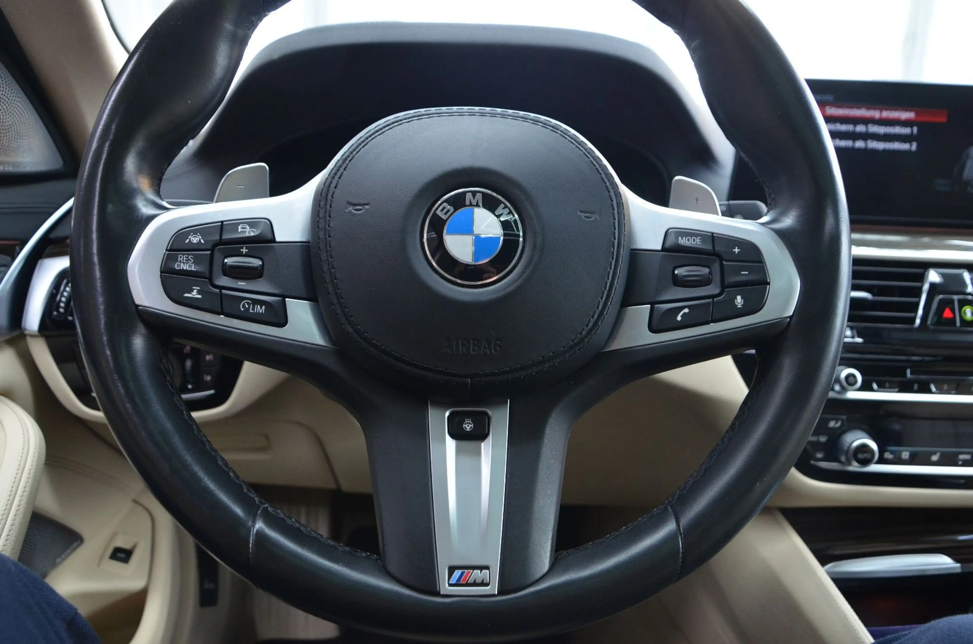 BMW 540 d xDrive Luxury Line Touring *PANORAMA*LED* — photo 12
