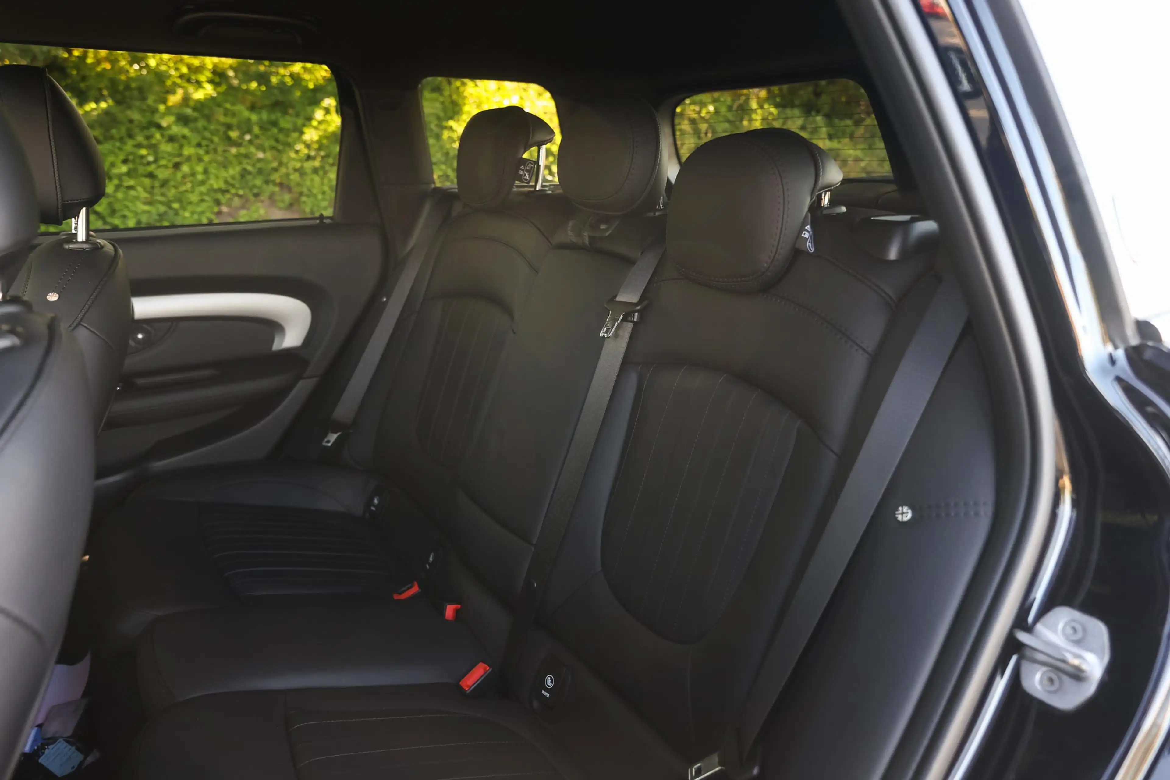 MINI Cooper S Clubman Automaat / Panoramadak / Comfortstoelen / Comfort — photo 12