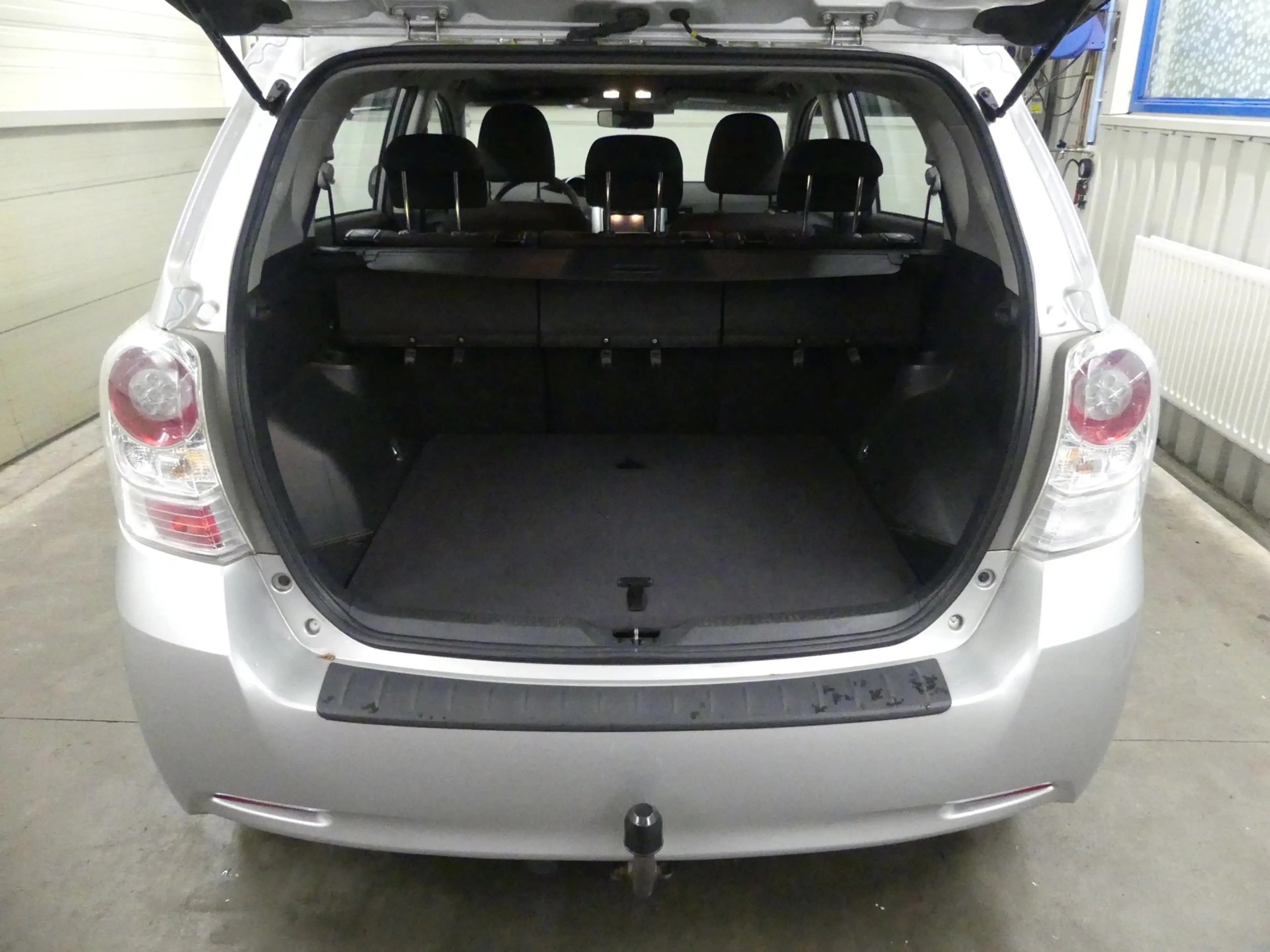Toyota Verso 1.8 VVT-i Business Limited - Automaat - Trekhaak — photo 7