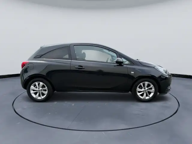Opel Corsa view 6