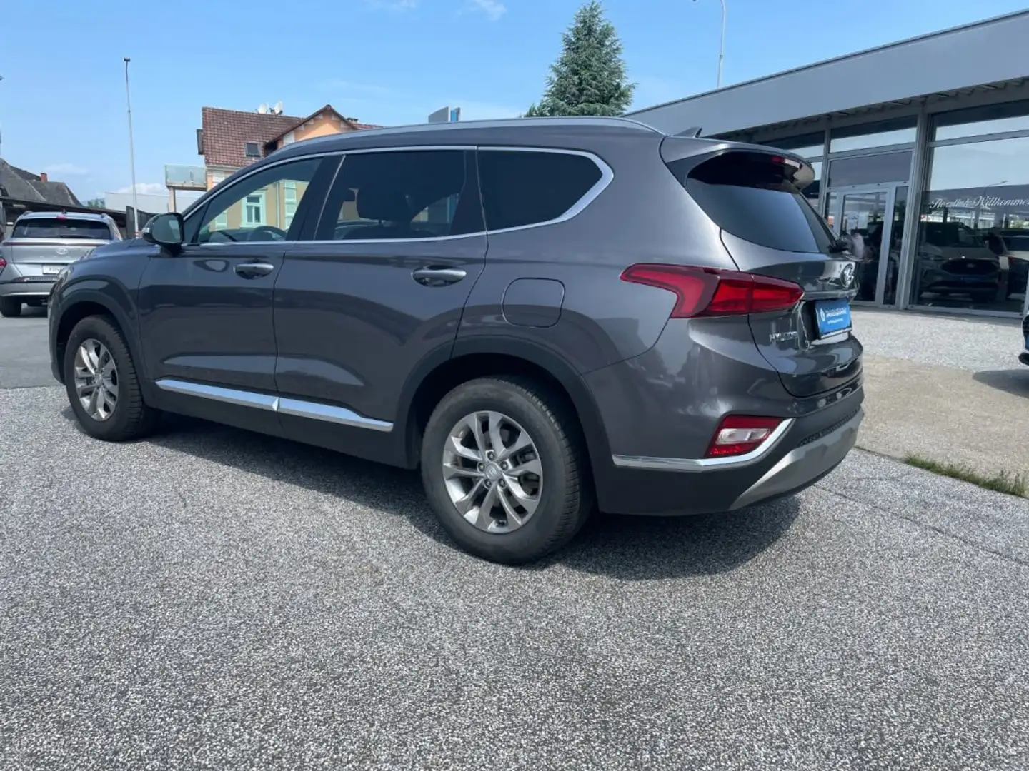 Hyundai SANTA FE Allrad 2,0 CRDi Grau - 2