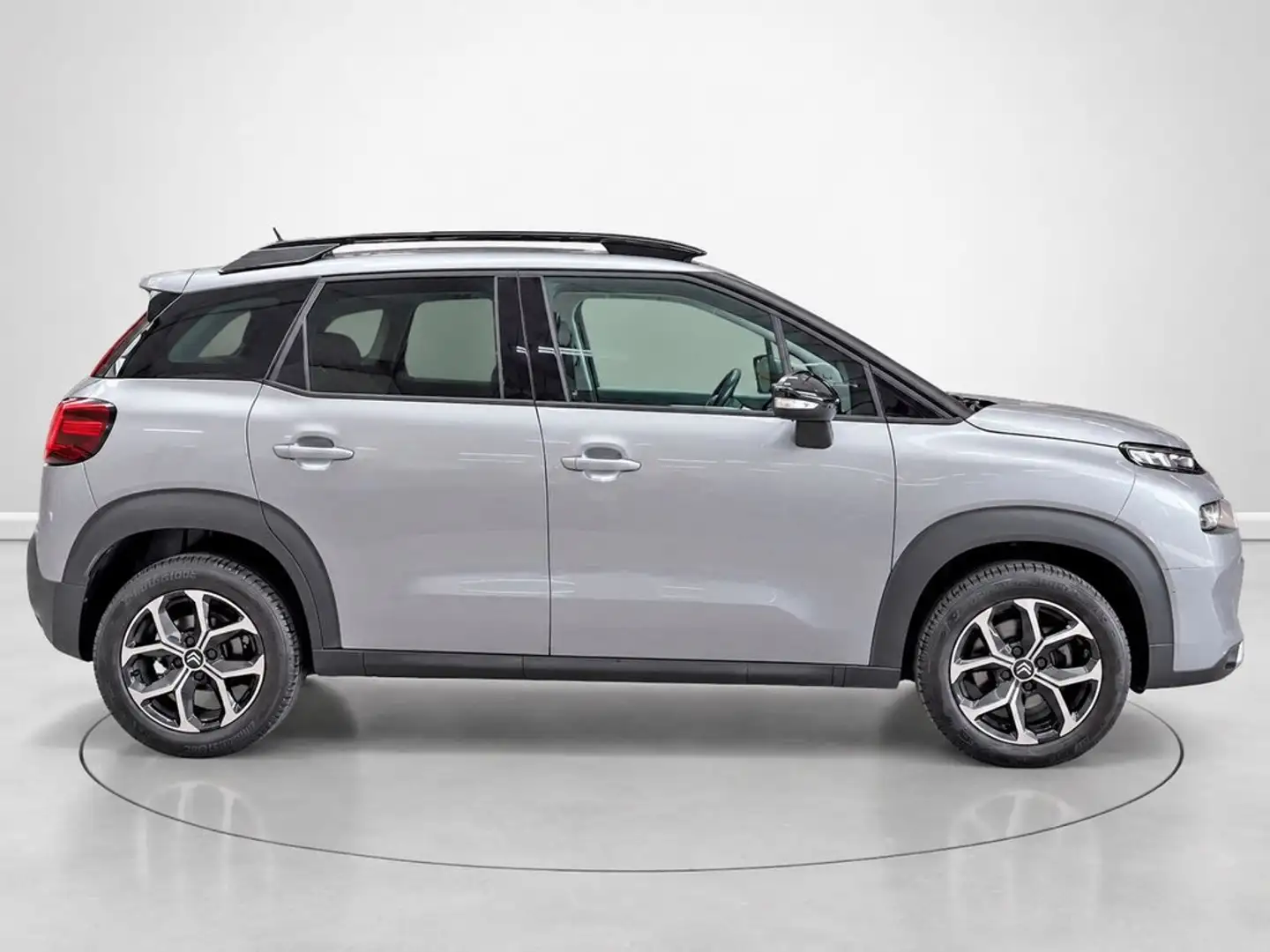 Citroen C3 Aircross Puretech S&S Plus 110 Gris - 2