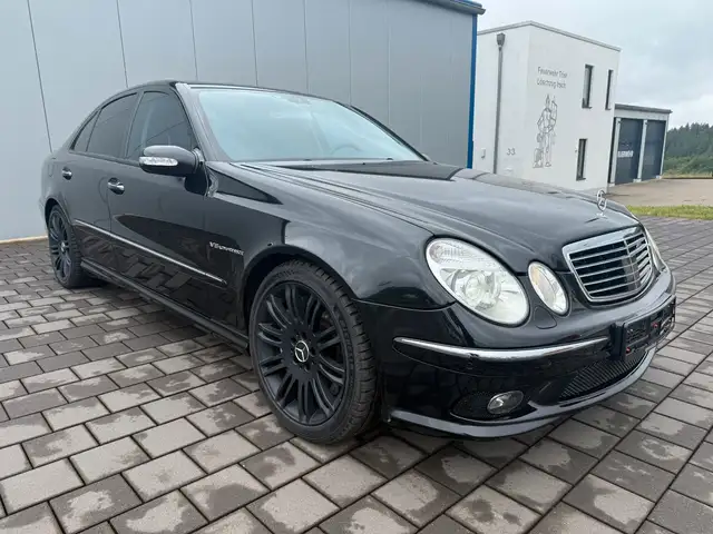 Mercedes-Benz E 55 AMG E -Klasse Lim. E 55 AMG VOLL