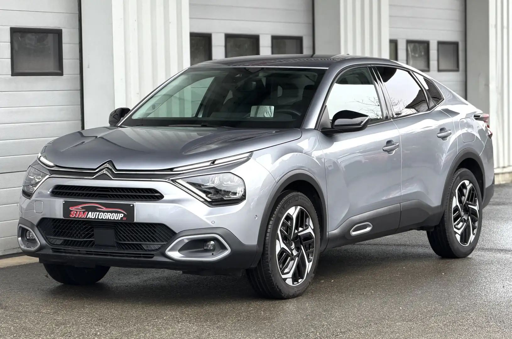 Citroen C4 X 1.2/Automaat/Benzine/Carplay/Camera/Euro6e/Garanti Plateado - 1