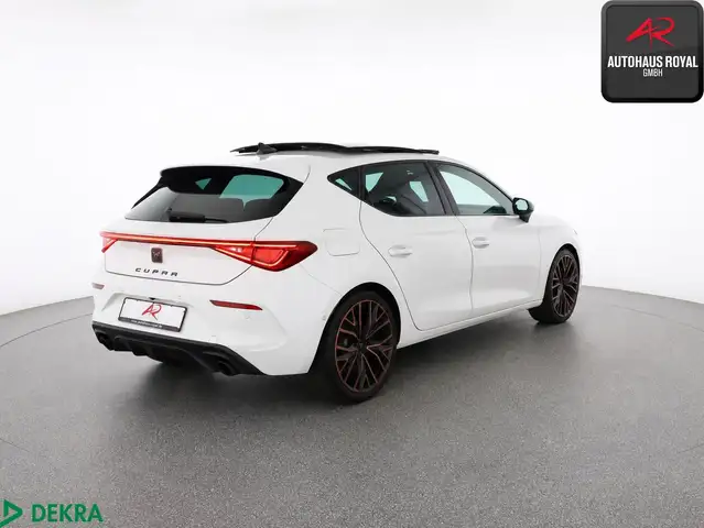 Cupra Leon view 5