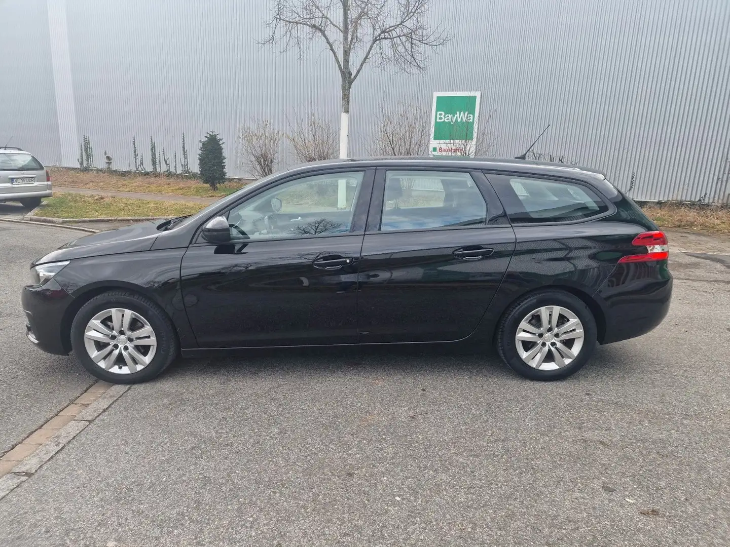 Peugeot 308 SW Active Navi Tempomat Sitzheizung Tüv Neu Schwarz - 2